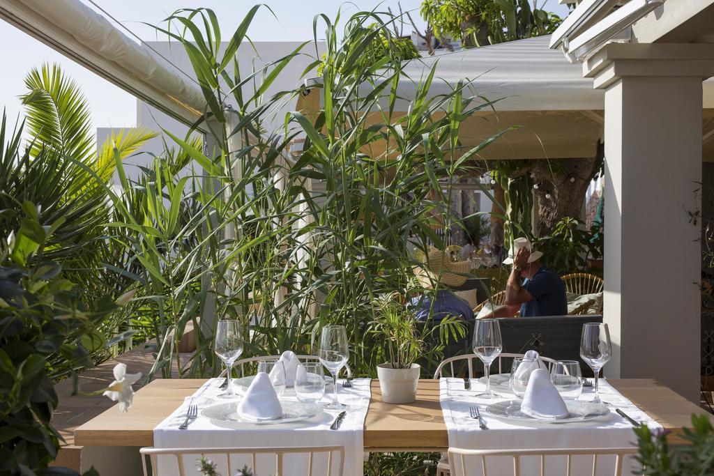 Hostal La Savina Экстерьер фото