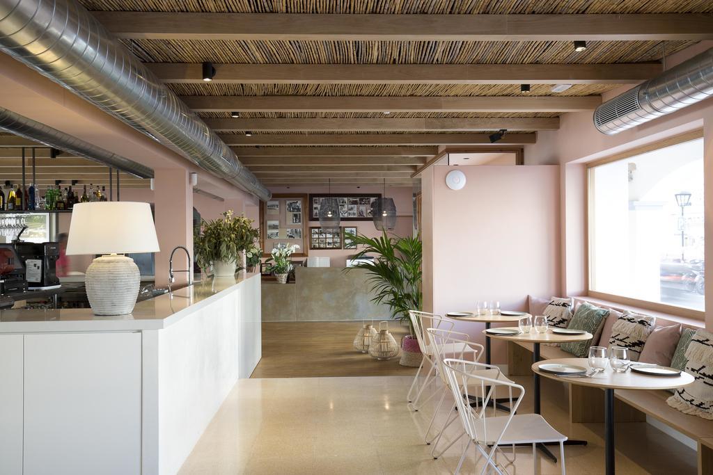 Hostal La Savina Экстерьер фото